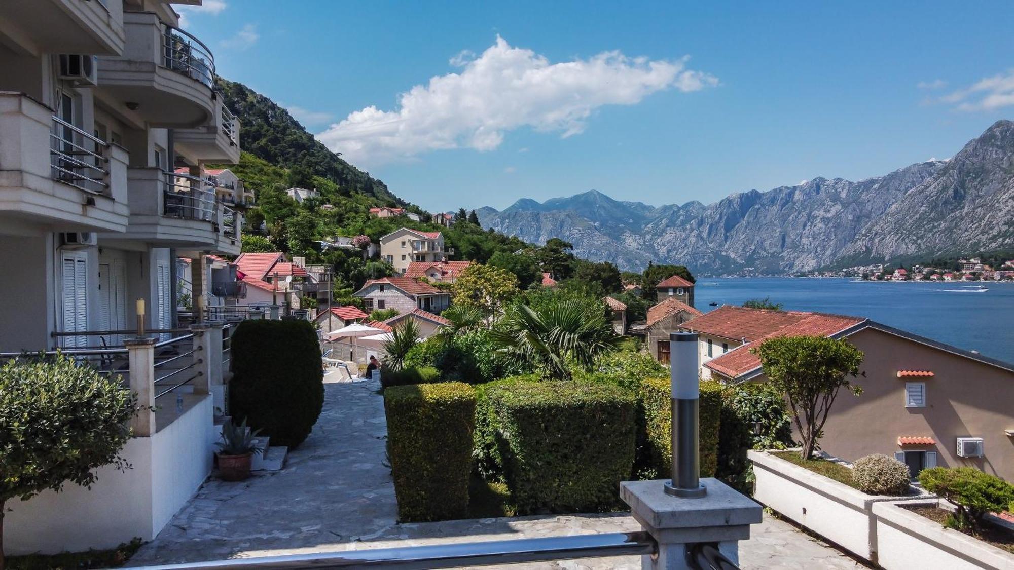 Chillout Apartment In Kotor Bay Kültér fotó