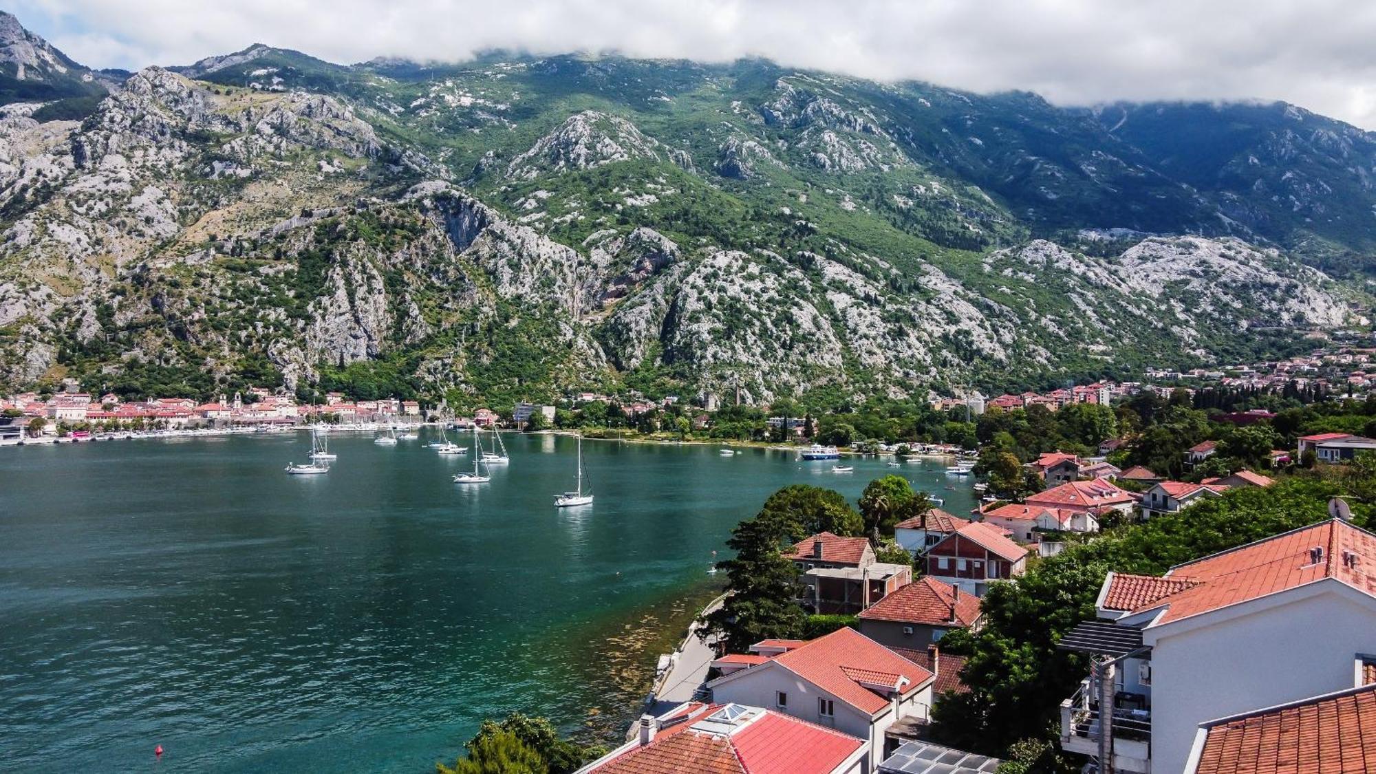 Chillout Apartment In Kotor Bay Kültér fotó