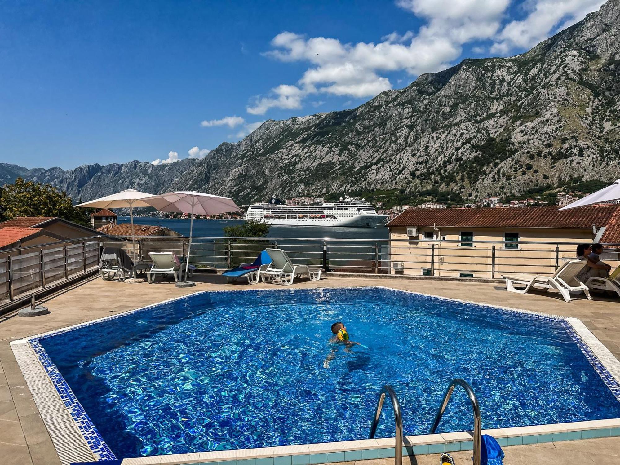 Chillout Apartment In Kotor Bay Kültér fotó